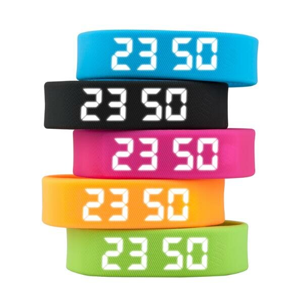 Smart Sport Bracelet Auto Date Podemeter LED Display Five Colors Women Men Wristwatch